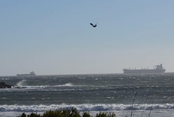 Tom Hebert SO High : Insane crash - Red Bull King of the Air 2014