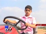 Don't miss it : Heart throbbing Tractor stunt by 8 year old kid - Tv9 Gujarati