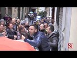 Napoli - I trans fermano i disoccupati che occupano Sansevero -live- (03.02.14)