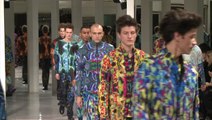 Défilé Issey Miyake automne-hiver 2014-2015