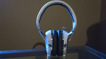 V-Moda Crossfade M-100 CLIQFOLD Hinge Demo