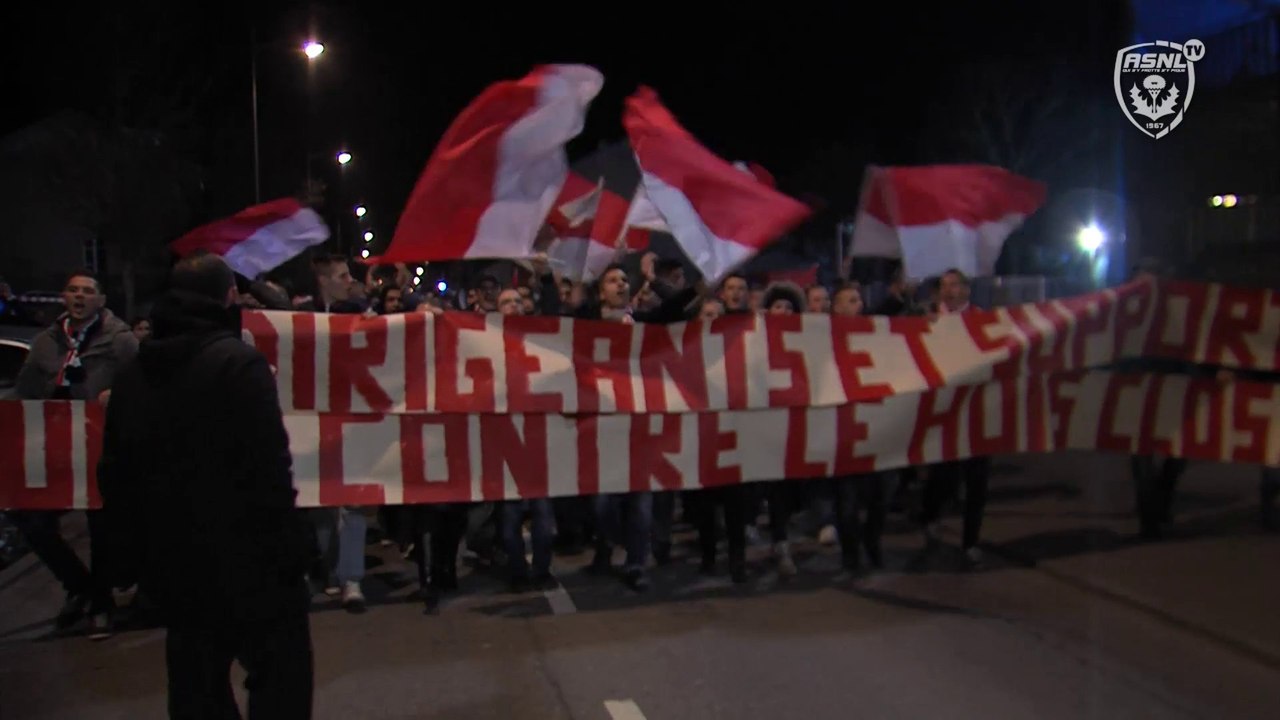 Unis contre le huis-clos