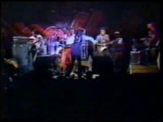 Tenor Saw "ring me the alarm"