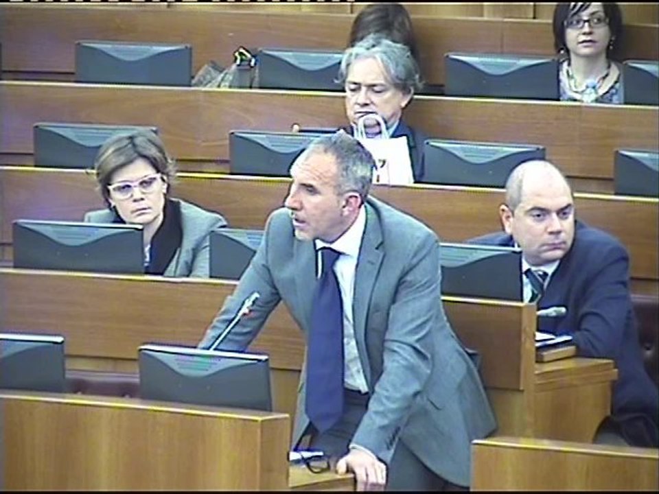 16 - Antonino Raffone - Intervento