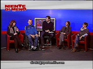 Lingue, Foto, Frecce, Quadri e Matrimoni a Niente di Meno