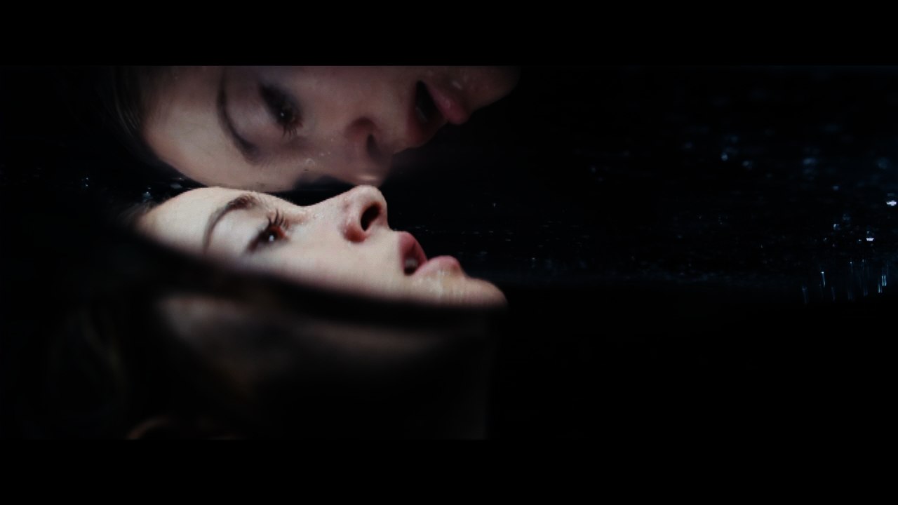 Shailene Woodley, Kate Winslet  In "Divergent" Final Trailer