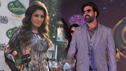 Akshay Kumar, Raveena Tandon Ignore Each Other @ An Event !