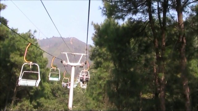 Most Scenic and Exotic Ski Ride. Guilin Mountain Scenic Resort - Yaoshan. China Tours