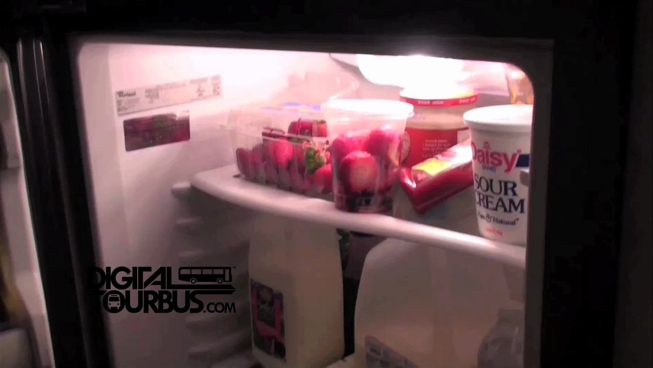 The Ready Set - BUS INVADERS Ep. 172