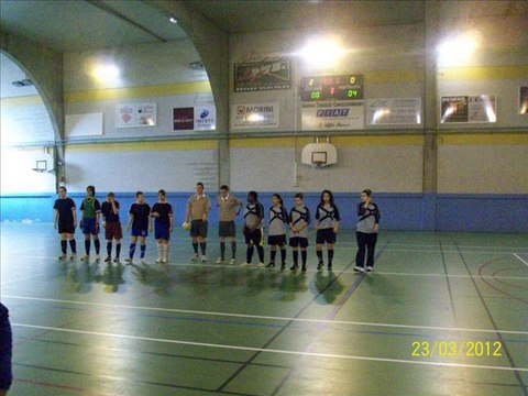 UNSS FFF Lycée Guy de Maupassant Colombes Foot des princesses