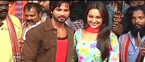 Shahid Sonakshi Love Affair Exposed Finally