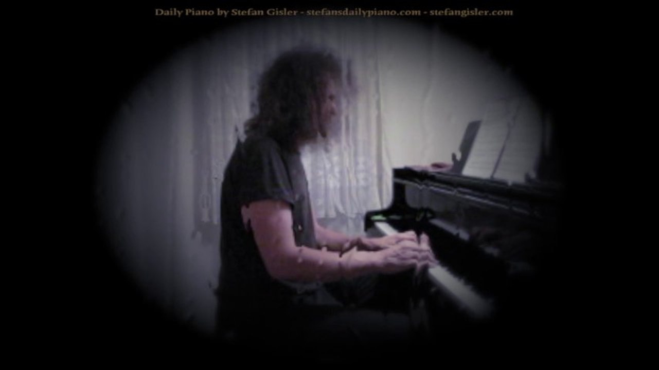 13. Oktober 2013 Daily Piano by Stefan Gisler Live Piano Improvisation #DailyPiano #ComposingByPlaying