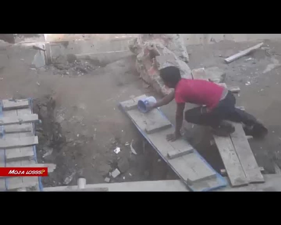 Un enfant voir un laser pour la première fois