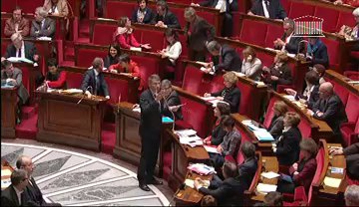 [ARCHIVE] Réforme des rythmes scolaires : réponse de Vincent Peillon au député Jacques Lamblin lors des questions au Gouvernement à l'Assemblée nationale, le 4 février 2014