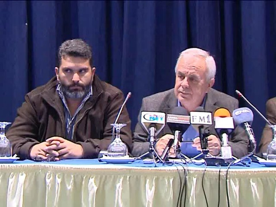 Β. Αποστόλου: Οι εκλογές είναι σύγκρουση δύο κόσμων. Ξεκινώ τη μάχη με κέφι