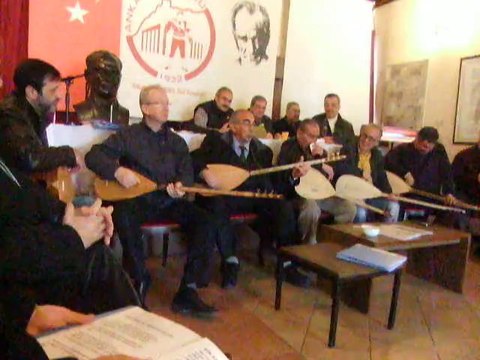 BÜLBÜLE SU VERDİM ALTIN TASINAN (HALUK BALABAN ARŞİV )