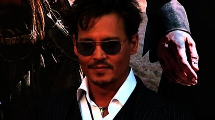 Johnny Depp and Amber Heard Planning Beach Wedding