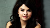 Selena Gomez Enters Rehab