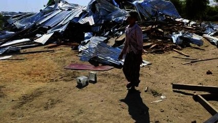Myanmar destroys 1,000 homes at squatter camp