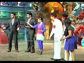 Awesome Dance by Ranveer Singh and Arjun Kapoor on the sets of Comedy Circus