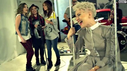 Поли Генова и Дичо - Нека с теб