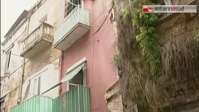 TG 05.02.14 Maltempo, crollano due palazzine a Taranto e Ginosa