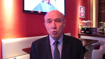 Claude Malhuret maire sortant et candidat à Vichy (UMP-centre droit)