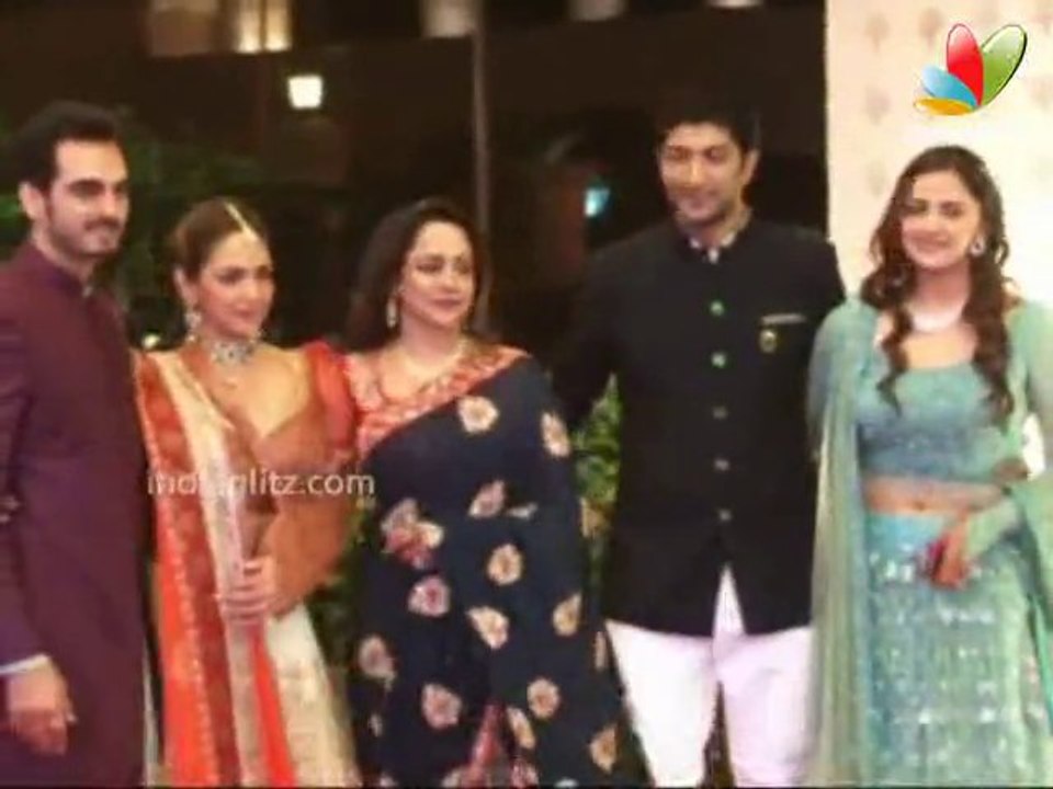 Ahana Deol & Vaibhav Vora's Sangeet Ceremony | Dharmendra, Hema Malini, Esha