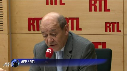 Jean-Yves Le Drian  juge « vraisemblable » la prolongation de l'intervention en Centrafrique