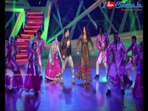 Salman Khan Promotes Jai Ho On Nach Baliye 6 | iluvcinema.in