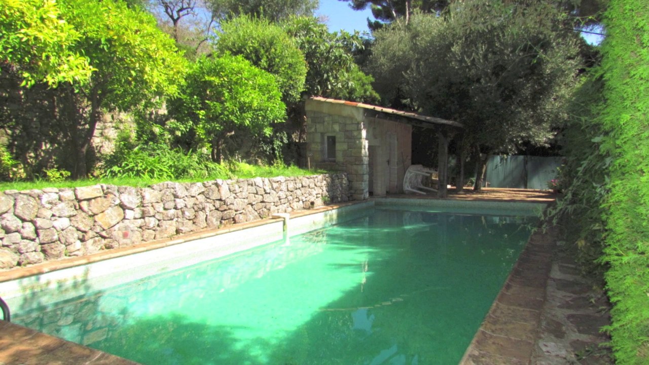 Villa à Vendre Golfe-Juan - Vue Mer - Piscine - 180 m²