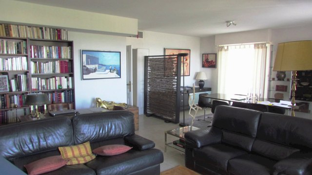 A vendre appartement 4 pièces ANTIBES - Vue Mer - Piscine - Dernier étage avec Terrasse de 45 m²