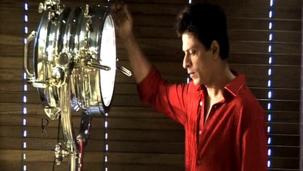 Shahrukh Khan  (@iamsrk)  teaser of Dabboo Ratnani 2012 Calendar
