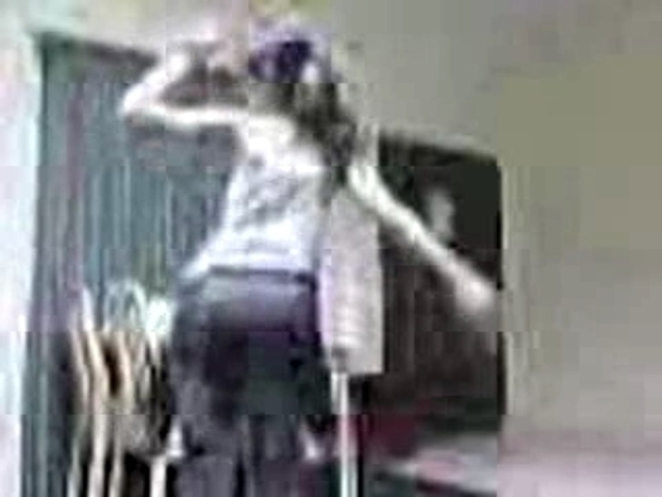 بنات 2004
