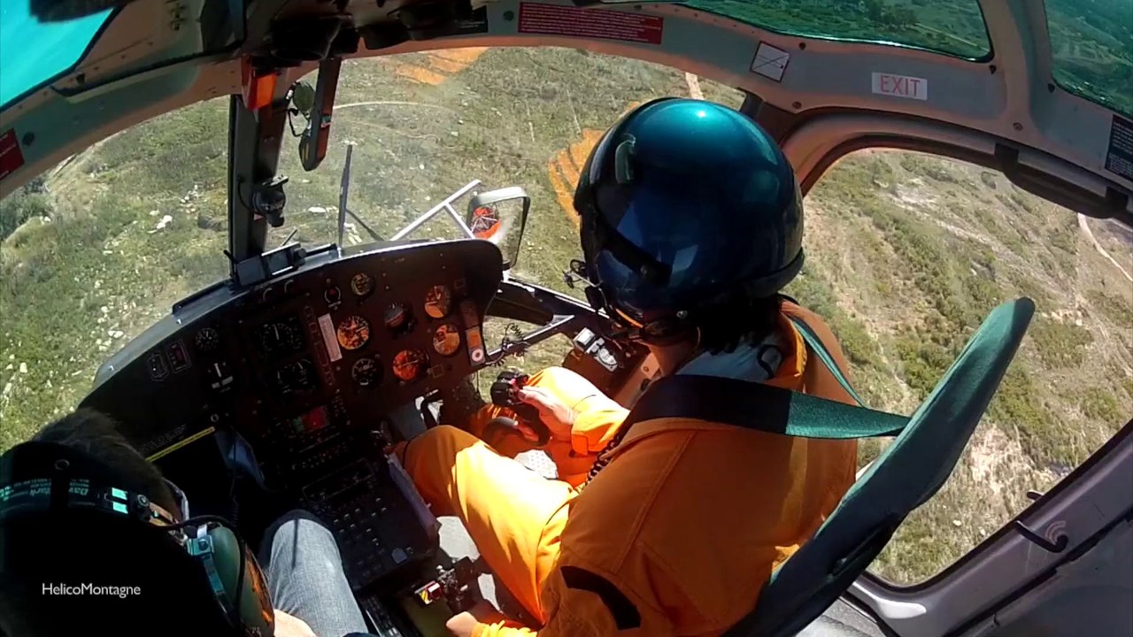 Combat feux de forêt, hélicoptère AS350 B3e - DIH " Détachement Intervention Héliporté "