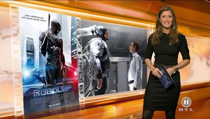 Sandra Thier im Minikleid & schwarzen Nylons