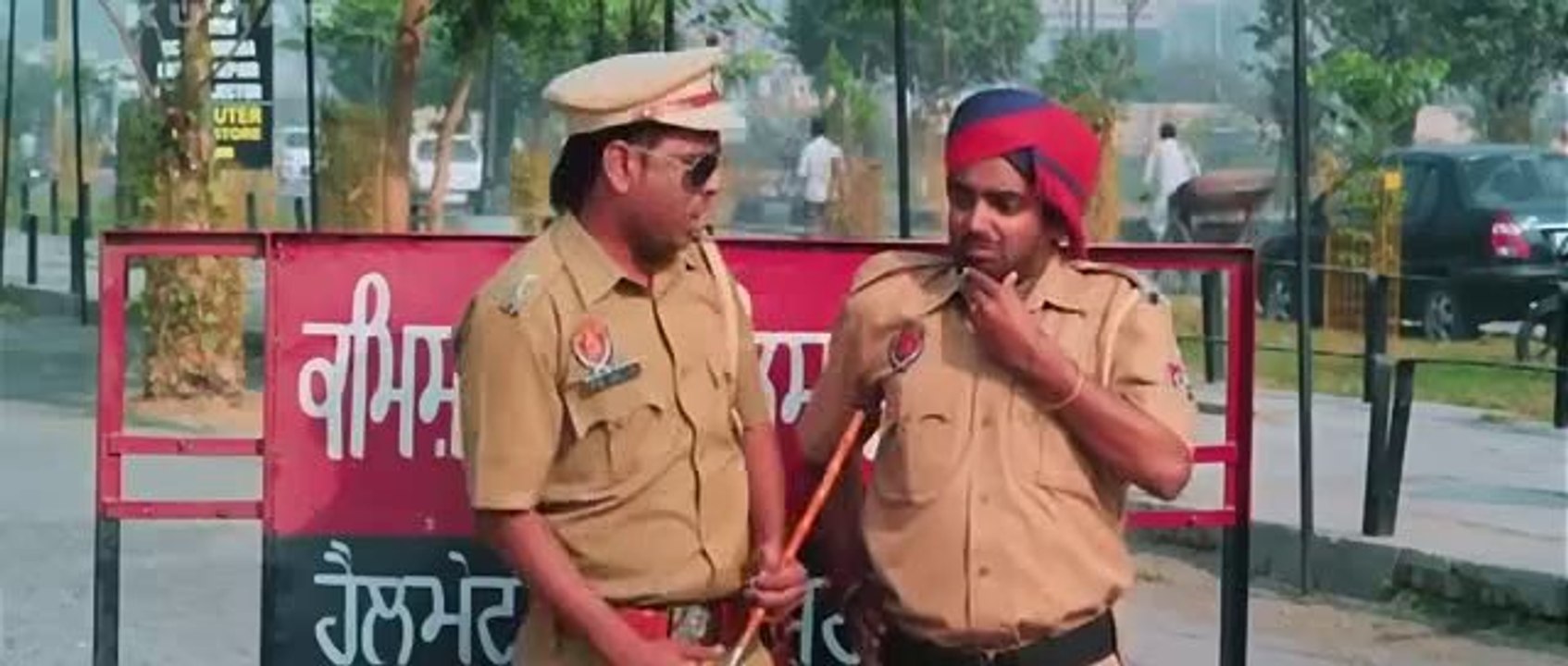 Mere Yaar Kaminey (2014) Punjabi - Xvid -  [1Cd] - Team Ictv Exclusive(00h43m06s-01h26m13s)