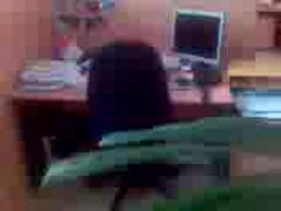 Damdam's desk