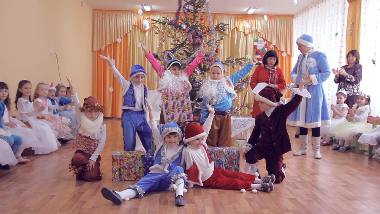 Новогодний утренник в д/с., гр.  Буратино