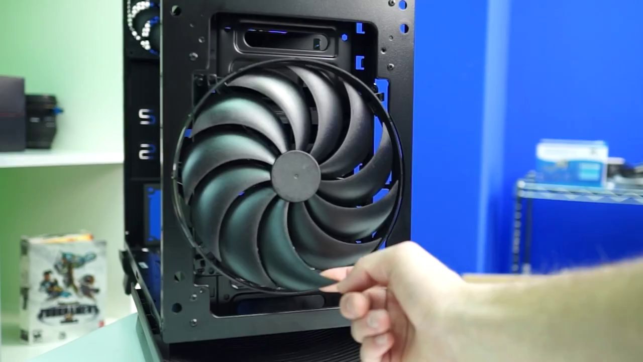 XFX Type 1 Case Unboxing - Unpacked