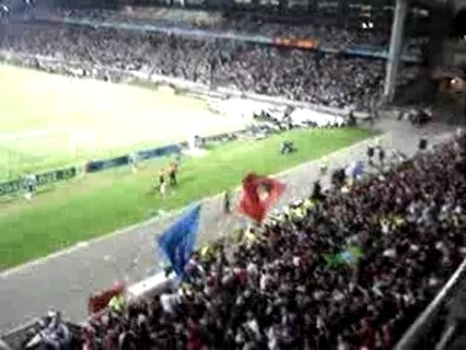 OL REAL - Tifo d'entrée