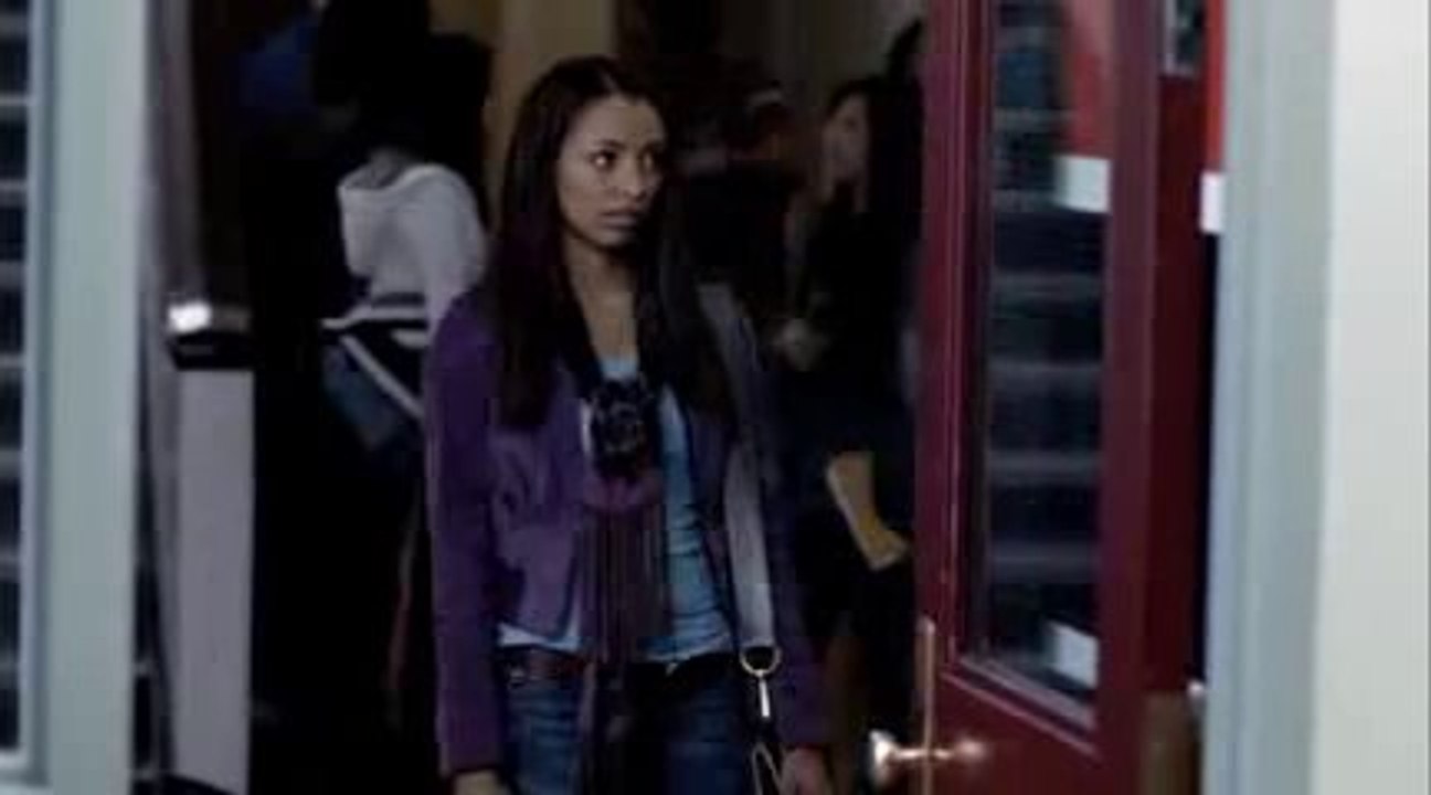 Vampire Diaries- Stefan & Elena Meet - 1x01