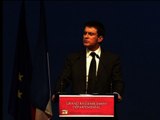 Valls: son omniprésence le fait chuter dans les sondages - 07/02