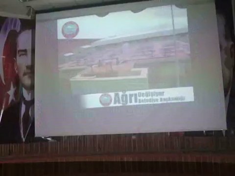 EFE,AĞRI AK PARTİ ADAY TANITIM TOPLANTISINDA