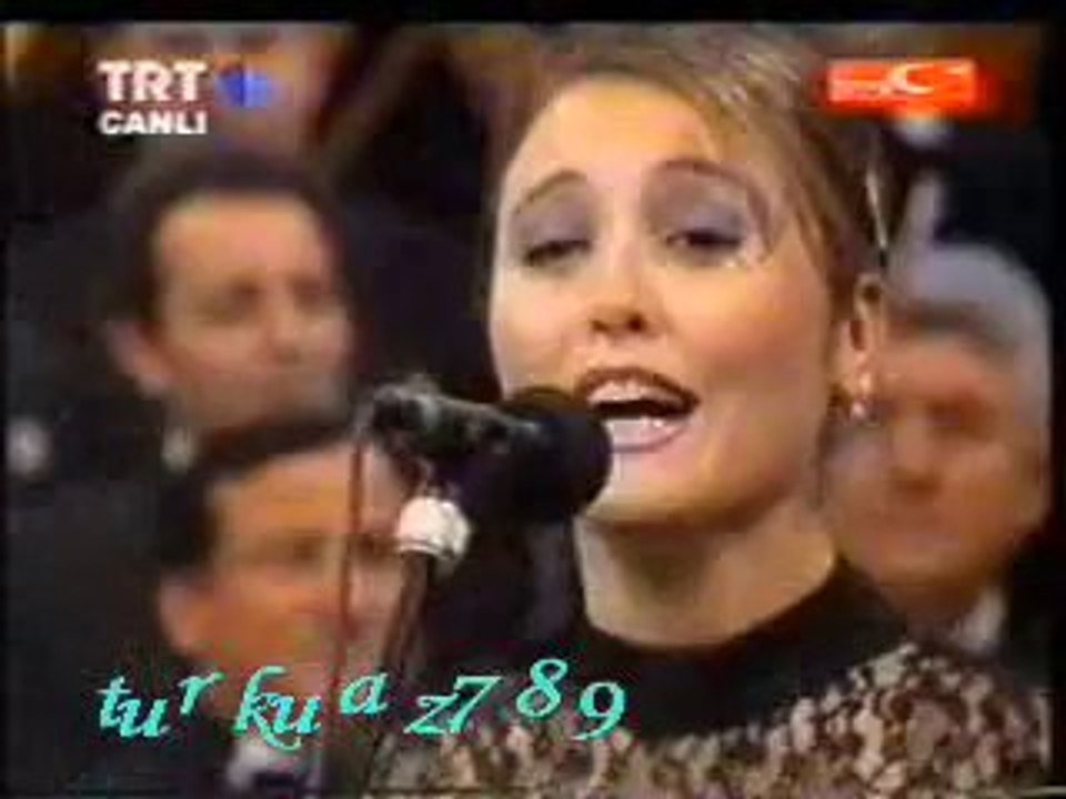 Emine ATA-Taşa Basma İz Olur