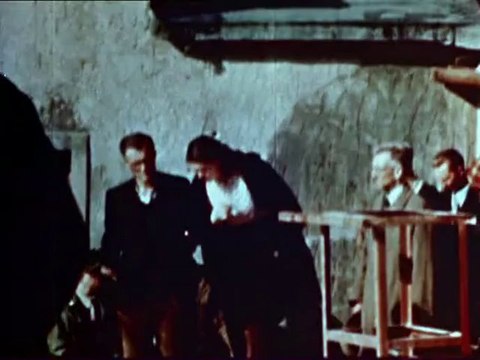 Extrait Remer - 4s4 - Le Monde en Guerre, 39-45 - 31s34 - L'Empire nazi - L'Allemagne d'Hitler - 2s2