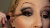 Smokey Eye Makeup using the Urban Decay Naked Palette
