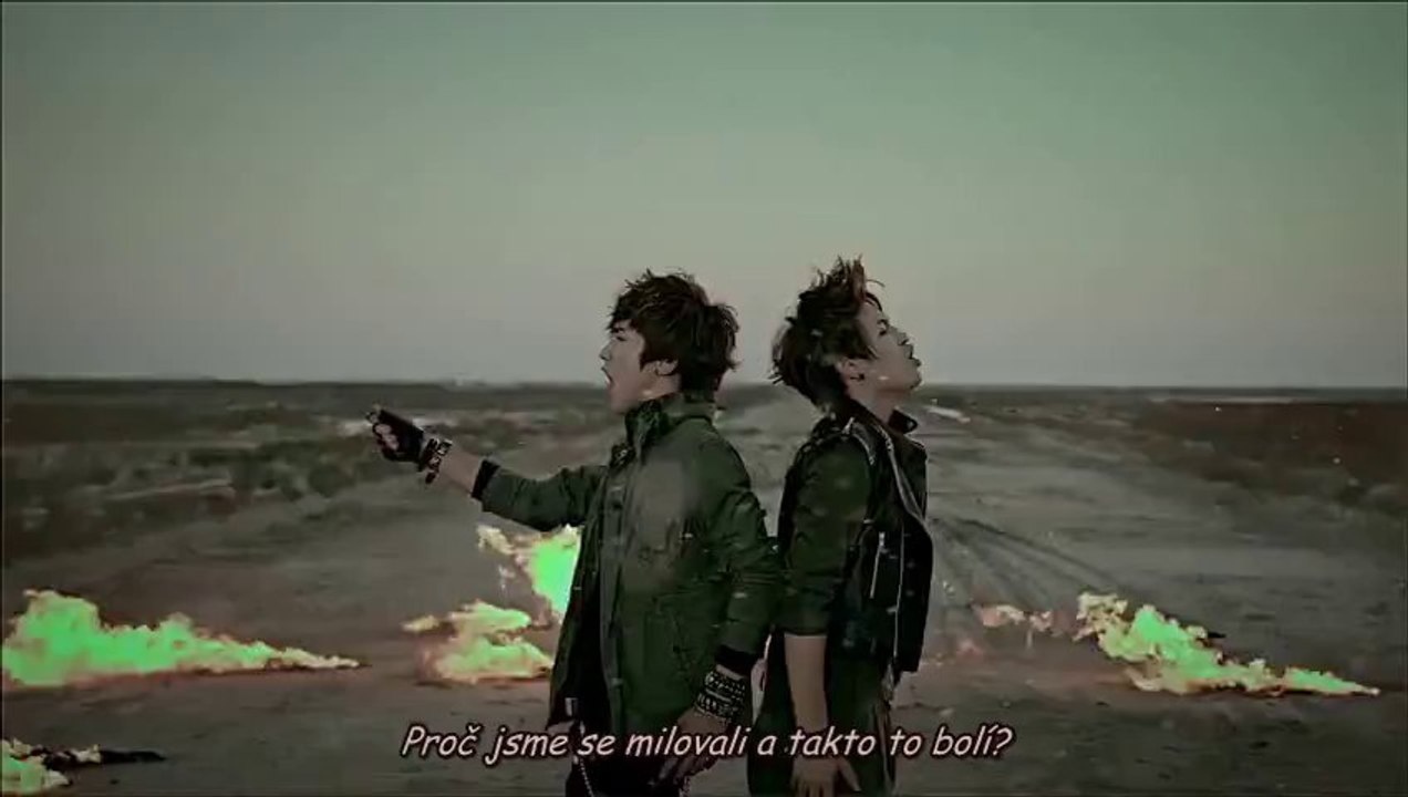 100% (백퍼센트) - Bad Boy (Czech subs.)