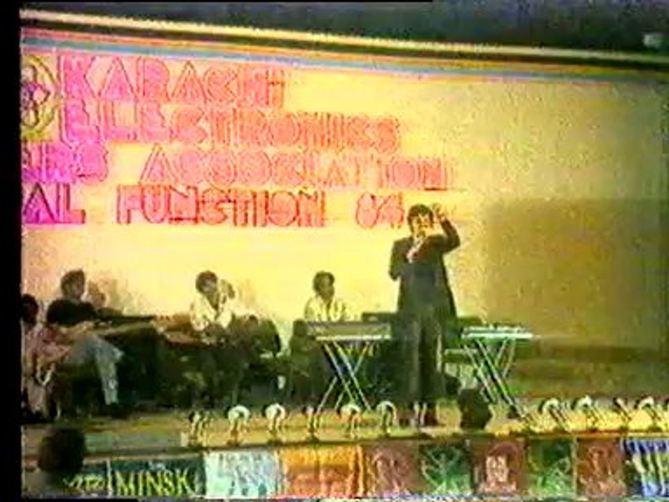 Moin Akhtar Live Joke Part 1