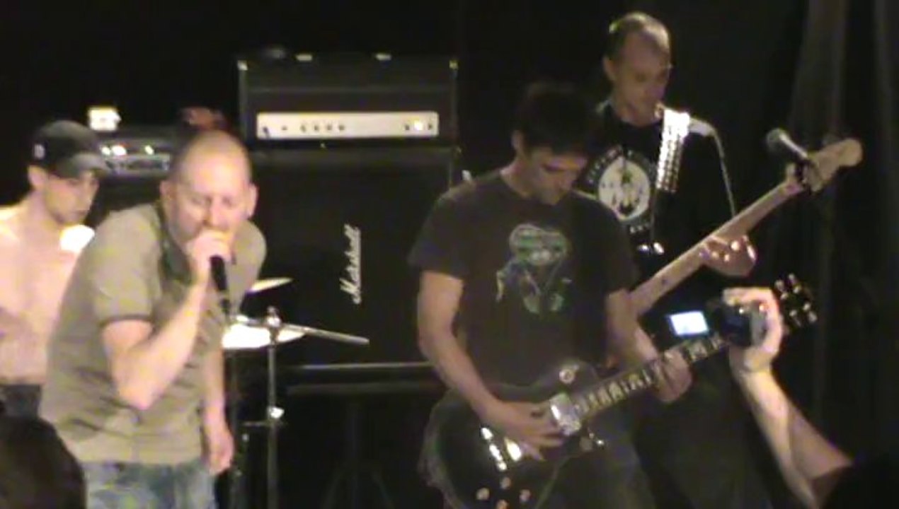 Chux Bollox le 02.05.2013 au piednu Le Havre part 02